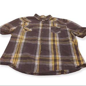 R.Sole Button up 5xl more like a 2xl